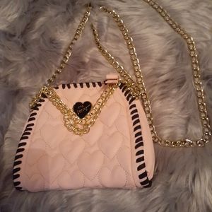 Betsy Johnson cross bag